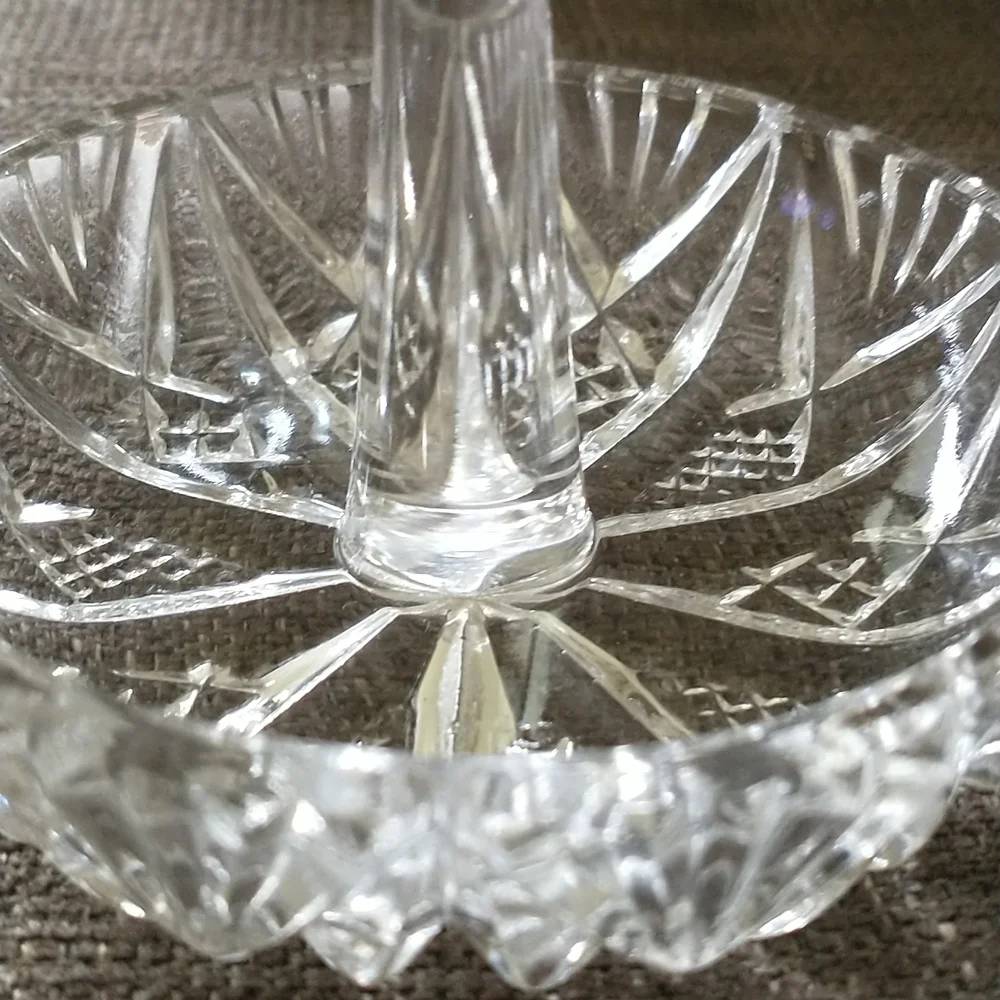 Ring holder - Picture 2 of 8